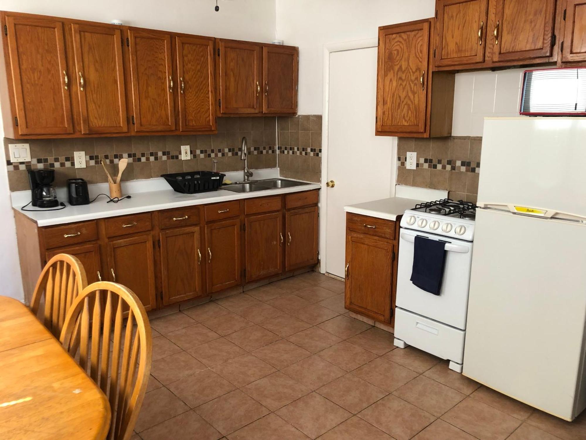 Private 2 Bedroom And 1 Bathroom House In A Quiet Area And Convenient To Nyc Bus And Train بيرث أمبوي المظهر الخارجي الصورة